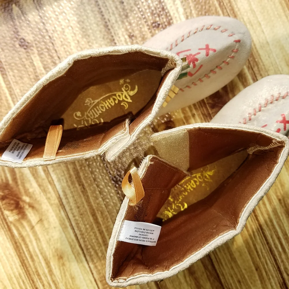 Disney Store Pocahontas Boots Girls 2/3 Shoes Moccasins Costume Halloween
